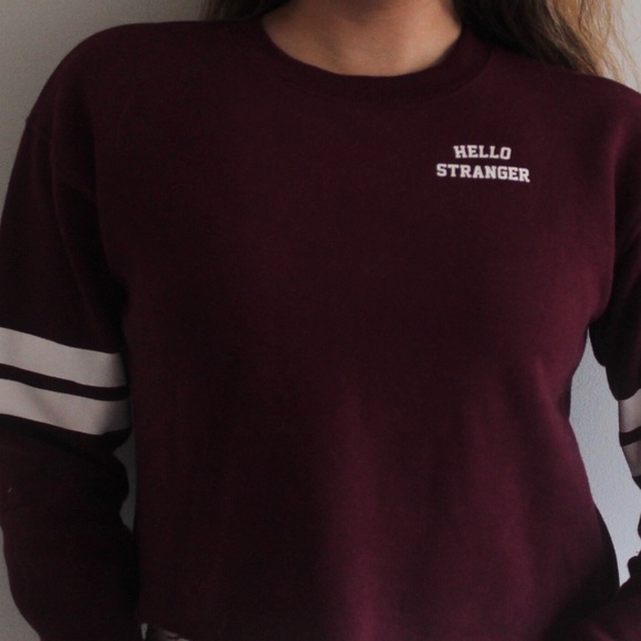 ‘HELLO STRANGER’ SWEATER - Picture 2 of 2